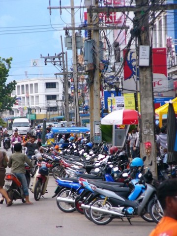 Krabi Motorbike line with shining mirrors